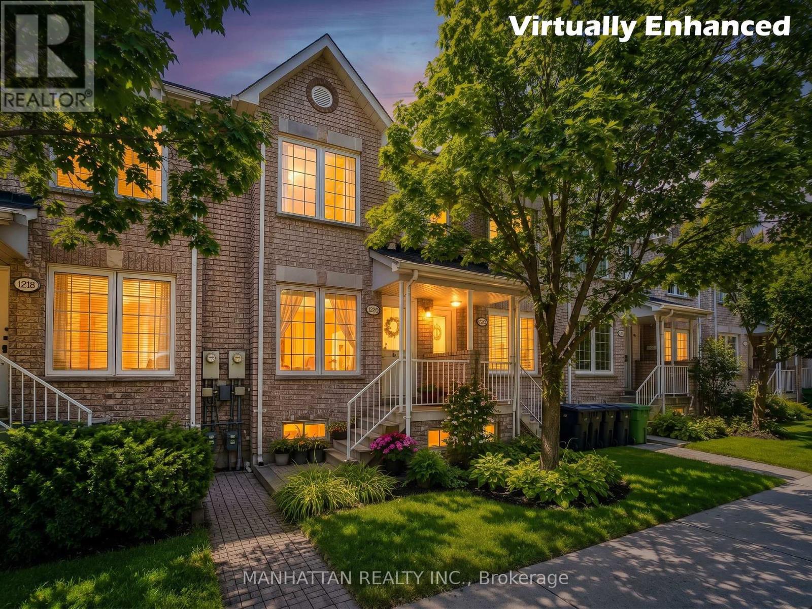 Townhouse at 1220 WESTON ROAD, Toronto (Mount Dennis), ON
