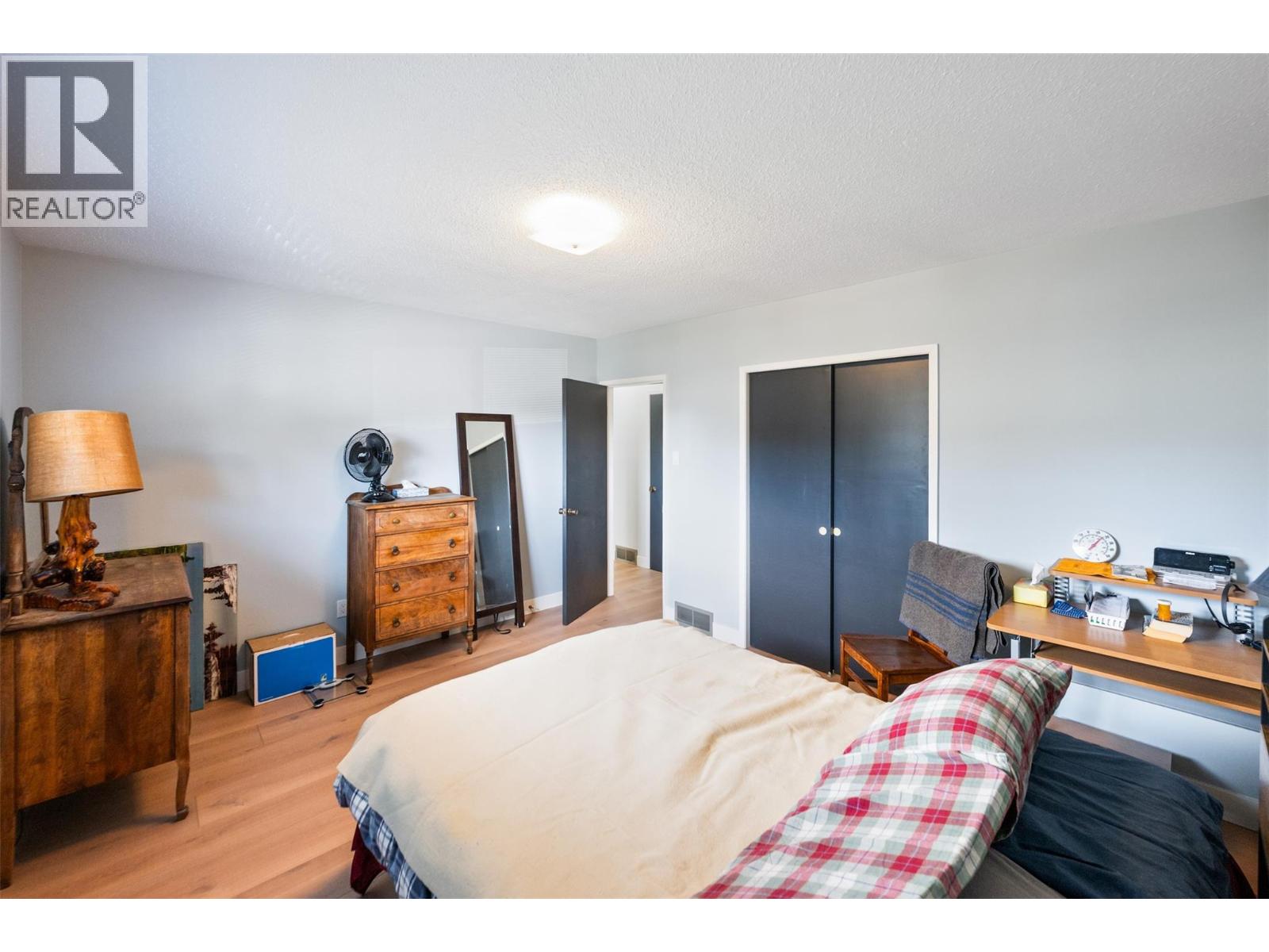  12401 Ward Street, Summerland