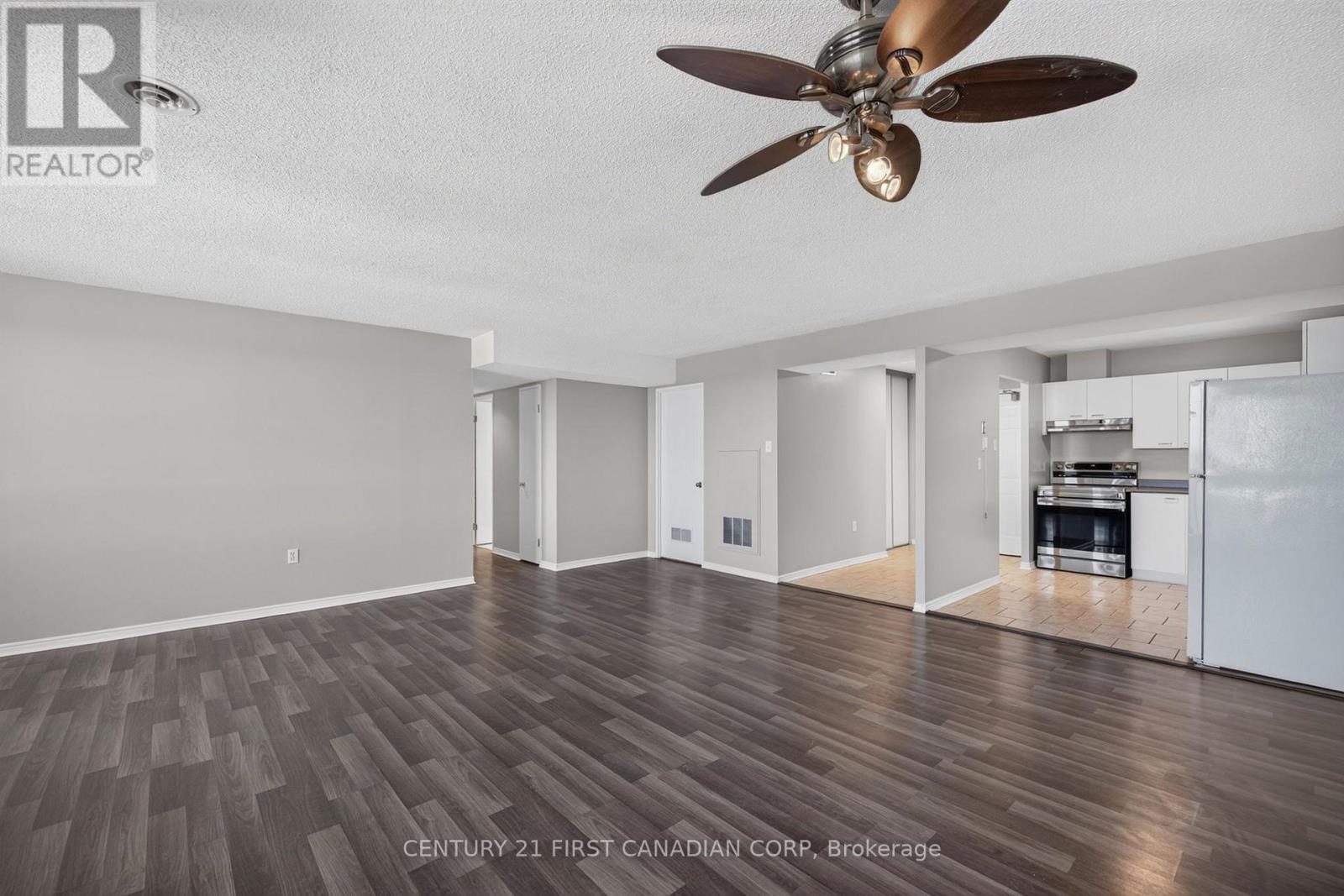 1005 - 30 CHAPMAN COURT, London North (North I) — photo 11