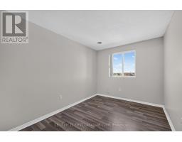 1005 - 30 Chapman Court, London North, ON N6G4Y4 Photo 24