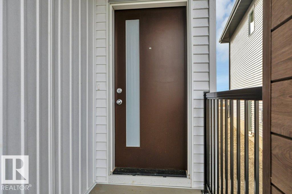 18643 19 AV NW, Edmonton — photo 4