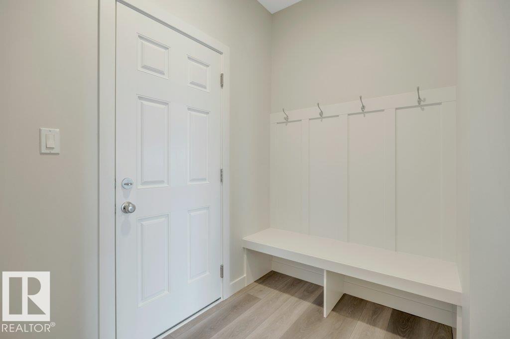 18643 19 AV NW, Edmonton — photo 28