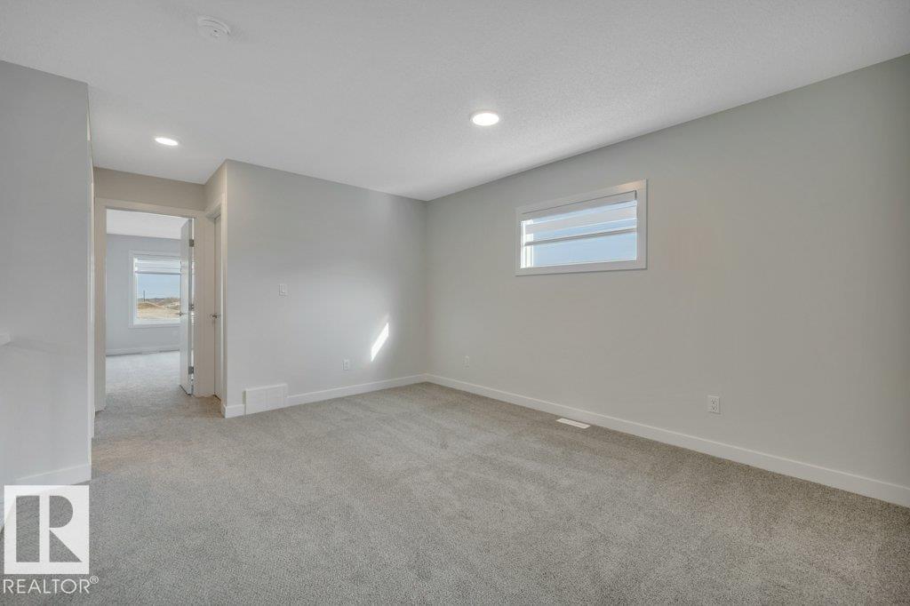 18643 19 AV NW, Edmonton — photo 35
