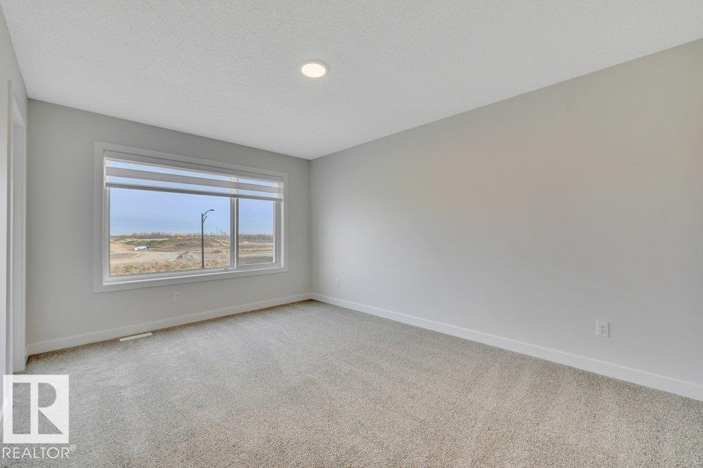 18643 19 AV NW, Edmonton — photo 36