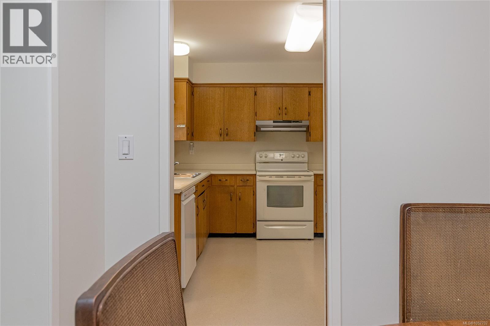  1823 Jade Place, Saanich