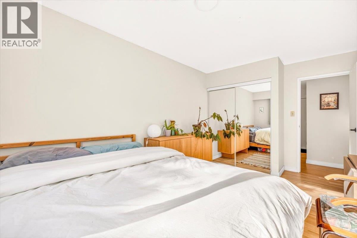 #204 30 RIDGEMONT Avenue - 29