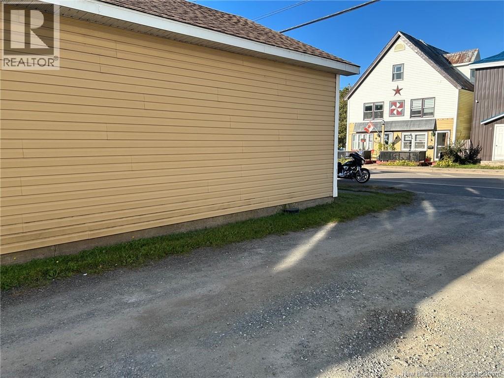 213 Route 124 photo 5