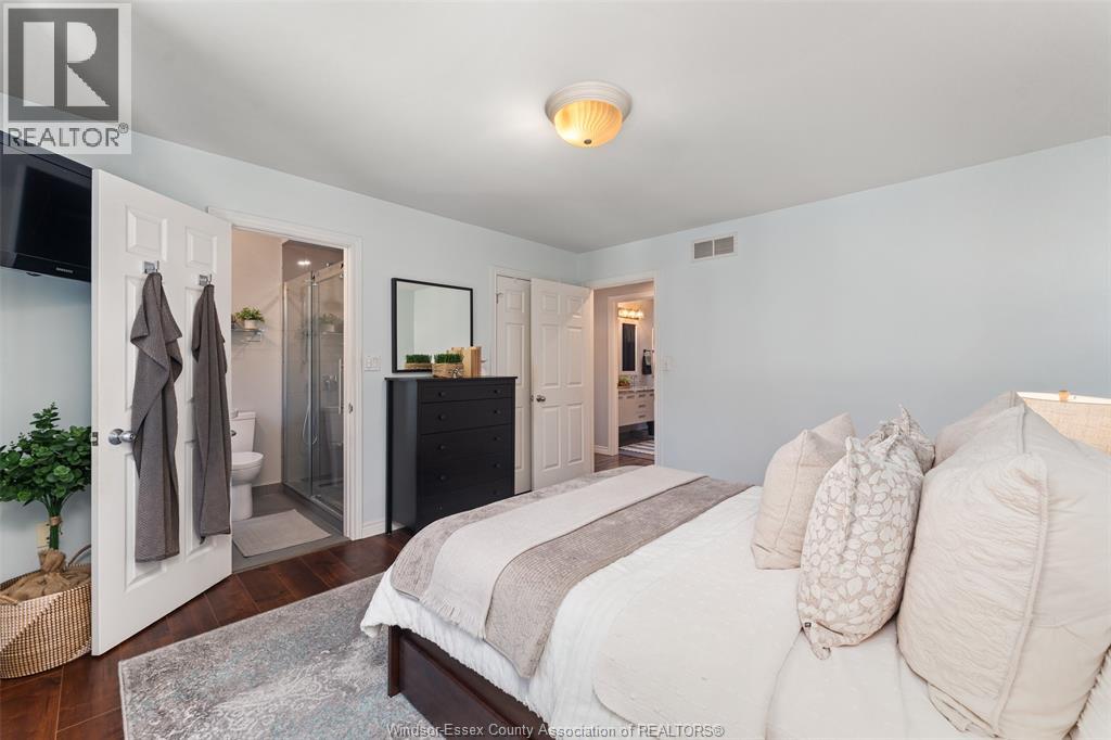 6410 JAMIE COURT - 17