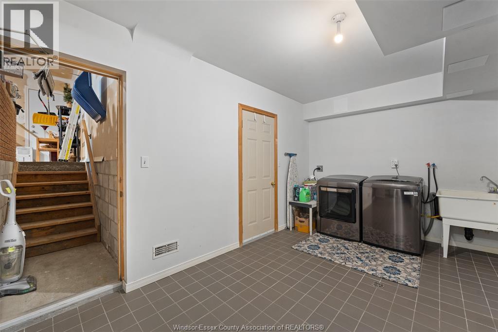 6410 JAMIE COURT - 32