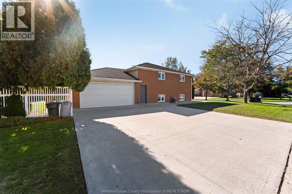 6410 JAMIE COURT - 37