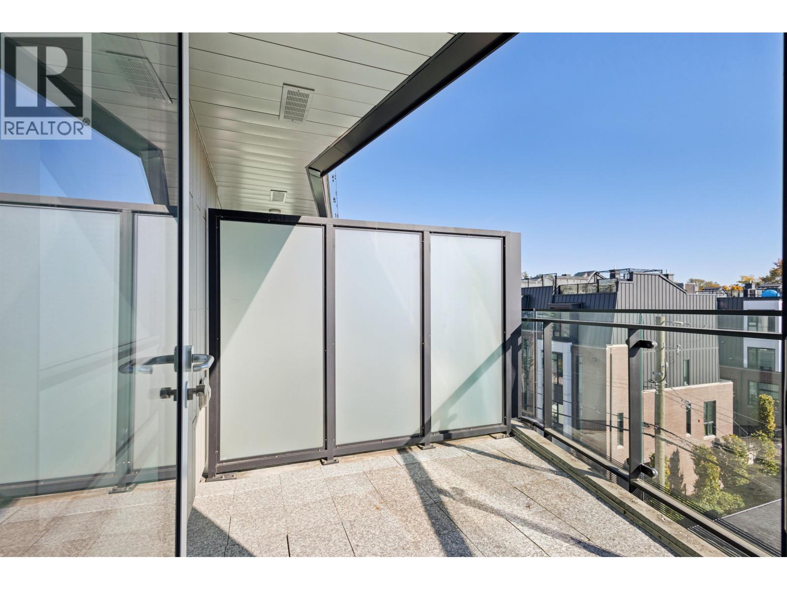 Photo of 401 7638 CAMBIE STREET 20