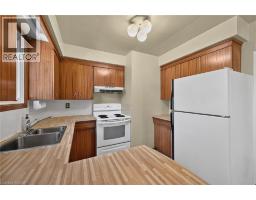 Recreation room - 145 East 25th Street, Hamilton, ON L8V3A3 Photo 12