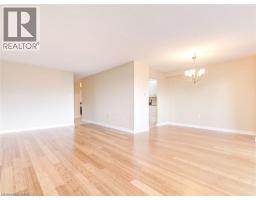 Dining room - 2055 Upper Middle Road Unit# 302, Burlington, ON L7P3P4 Photo 9