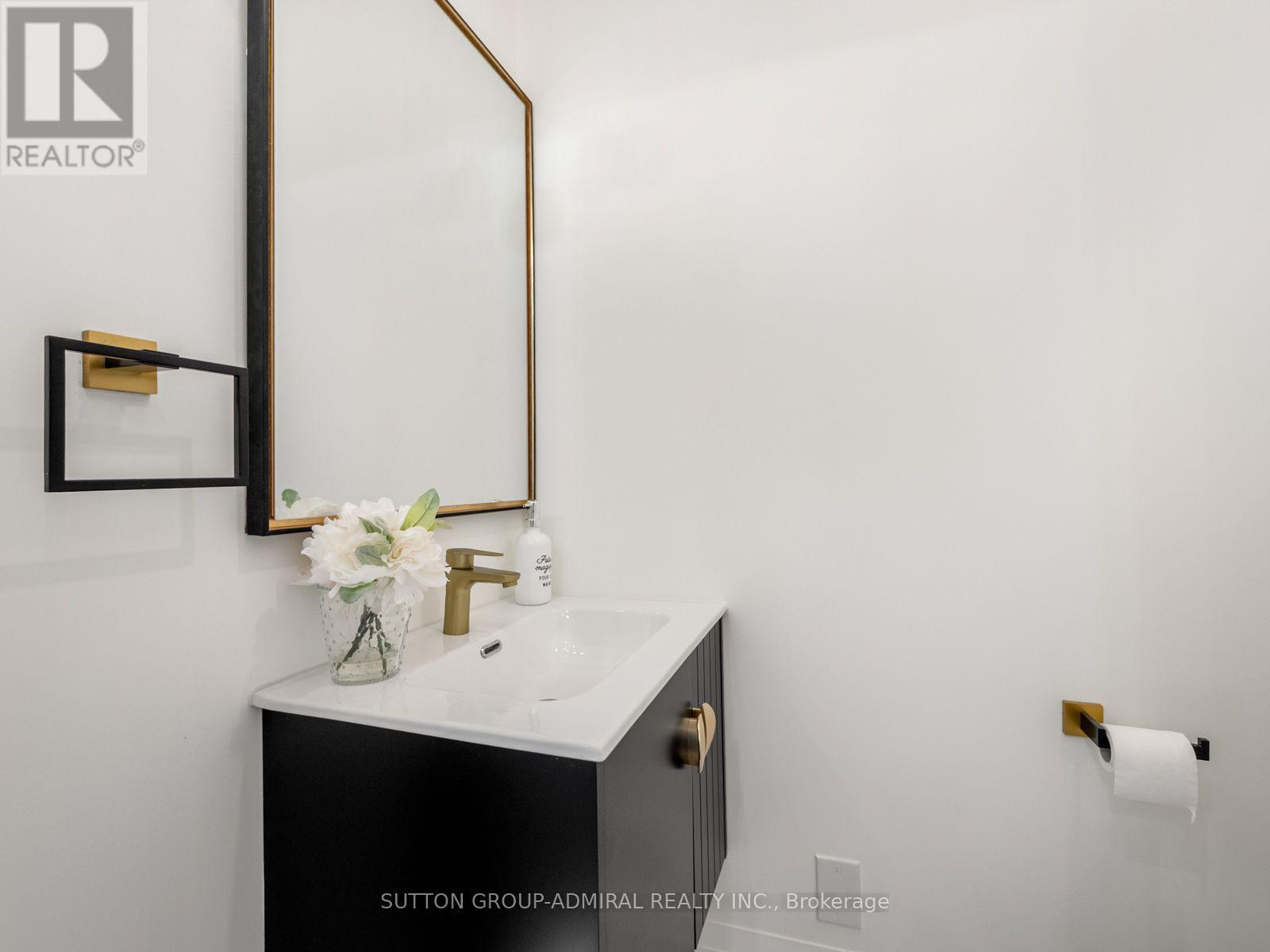 283 EUCLID AVENUE - 16