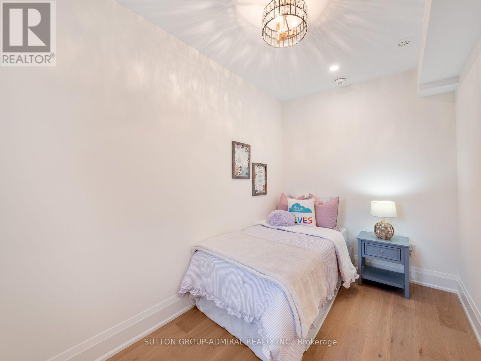 283 EUCLID AVENUE - 22