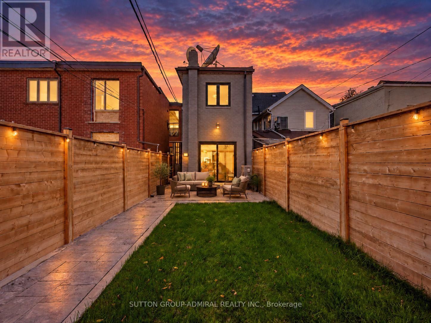 283 EUCLID AVENUE - 38
