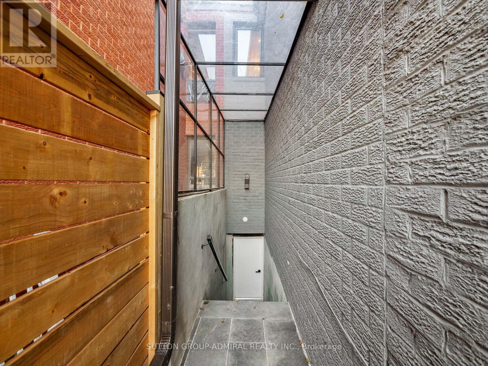283 EUCLID AVENUE - 42