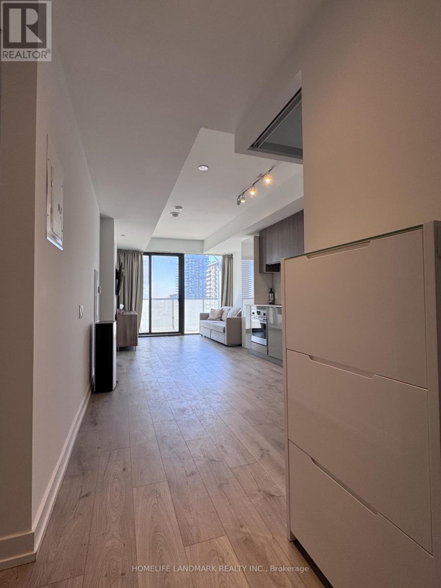 2211 - 161 ROEHAMPTON AVENUE, Toronto (Mount Pleasant West) — photo 4