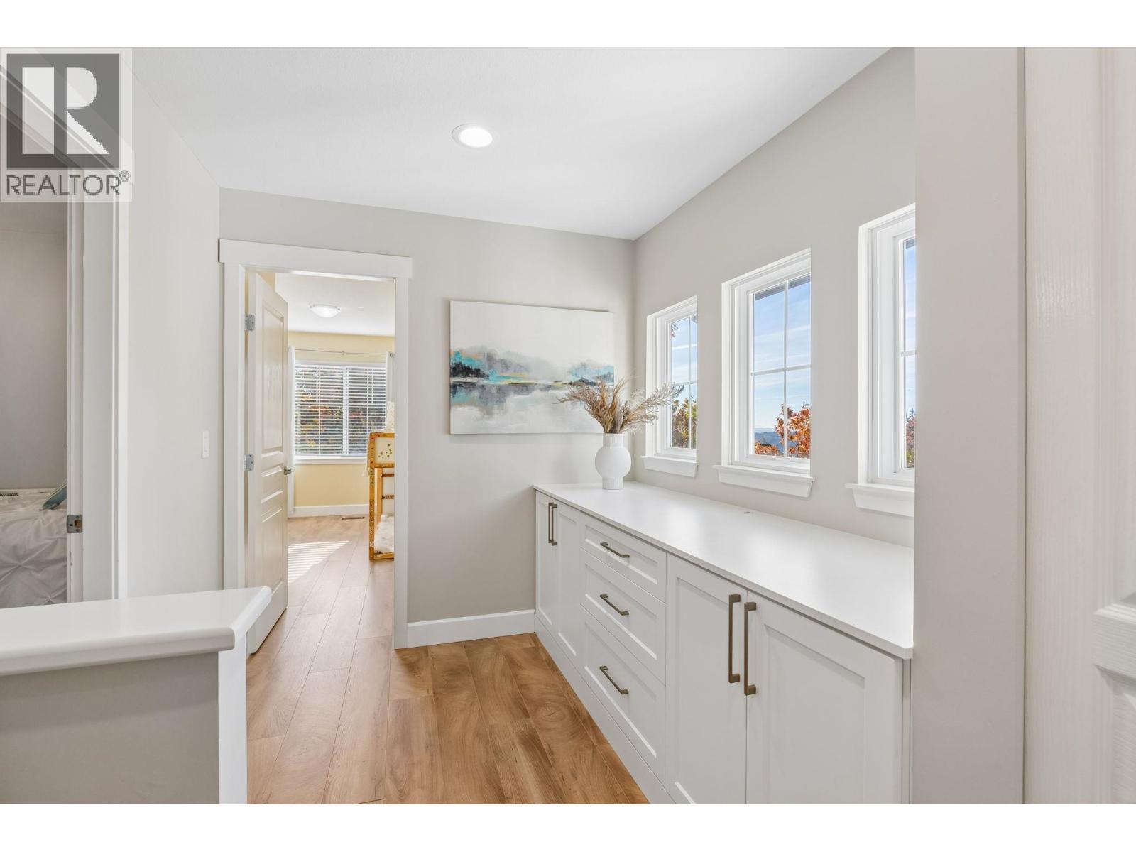 Photo of 109 GREENLEAF COURT 20