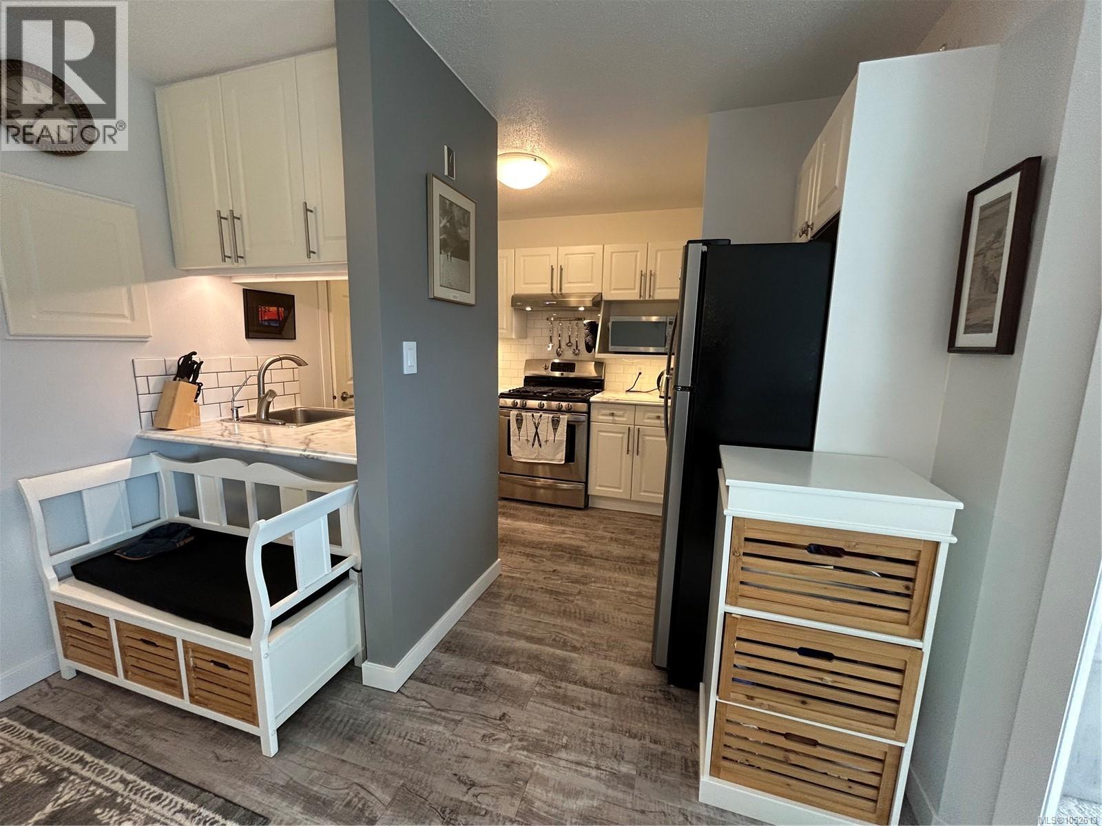 204 1105 Henry Rd, Courtenay