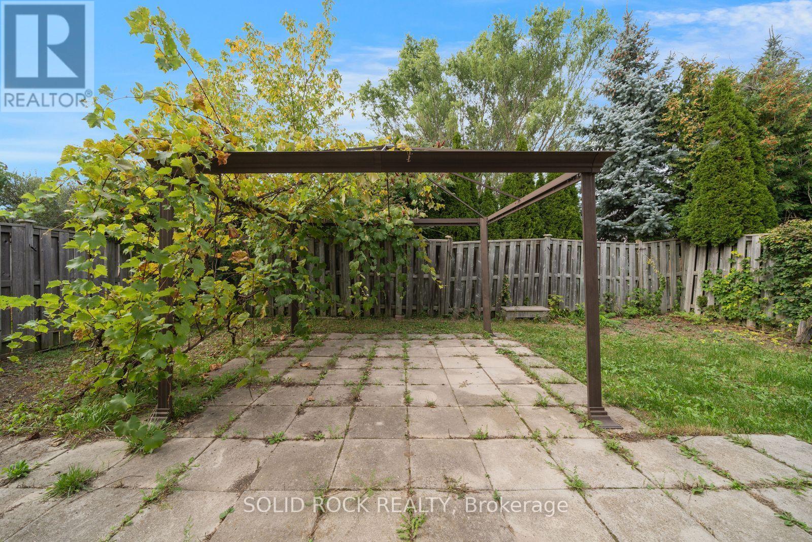 2394 STRATHMORE CRESCENT - 39