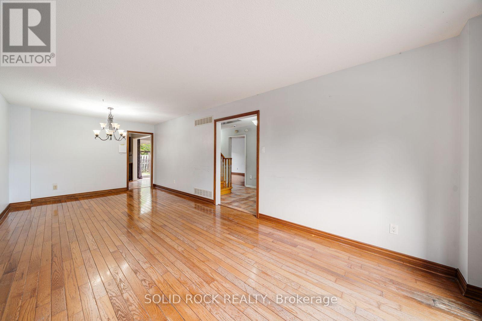 2394 STRATHMORE CRESCENT, Pickering (Brock Ridge) — photo 4