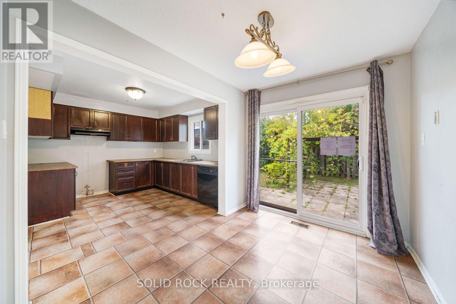 2394 STRATHMORE CRESCENT, Pickering (Brock Ridge) — photo 6