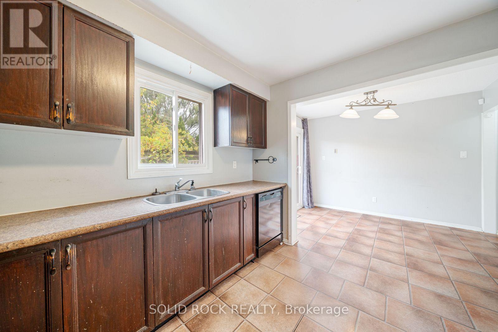 2394 STRATHMORE CRESCENT, Pickering (Brock Ridge) — photo 9