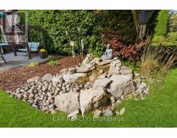 Solarium - 74 Henderson Drive, Whitby, ON L1N7Y8 Photo 8