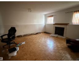 7520 152b Av Nw, Edmonton, AB T5C3K9 Photo 8