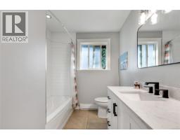 419 Sealion Pl, Nanaimo, BC V9V1B3 Photo 17
