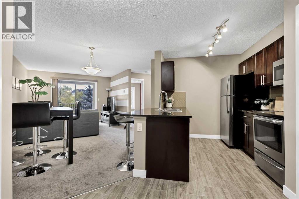209, 15 Saddlestone Way NE photo 3
