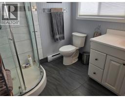 2340 3a Highway, Nelson, BC V1L6K7 Photo 38