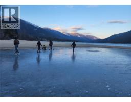 2340 3a Highway, Nelson, BC V1L6K7 Photo 99