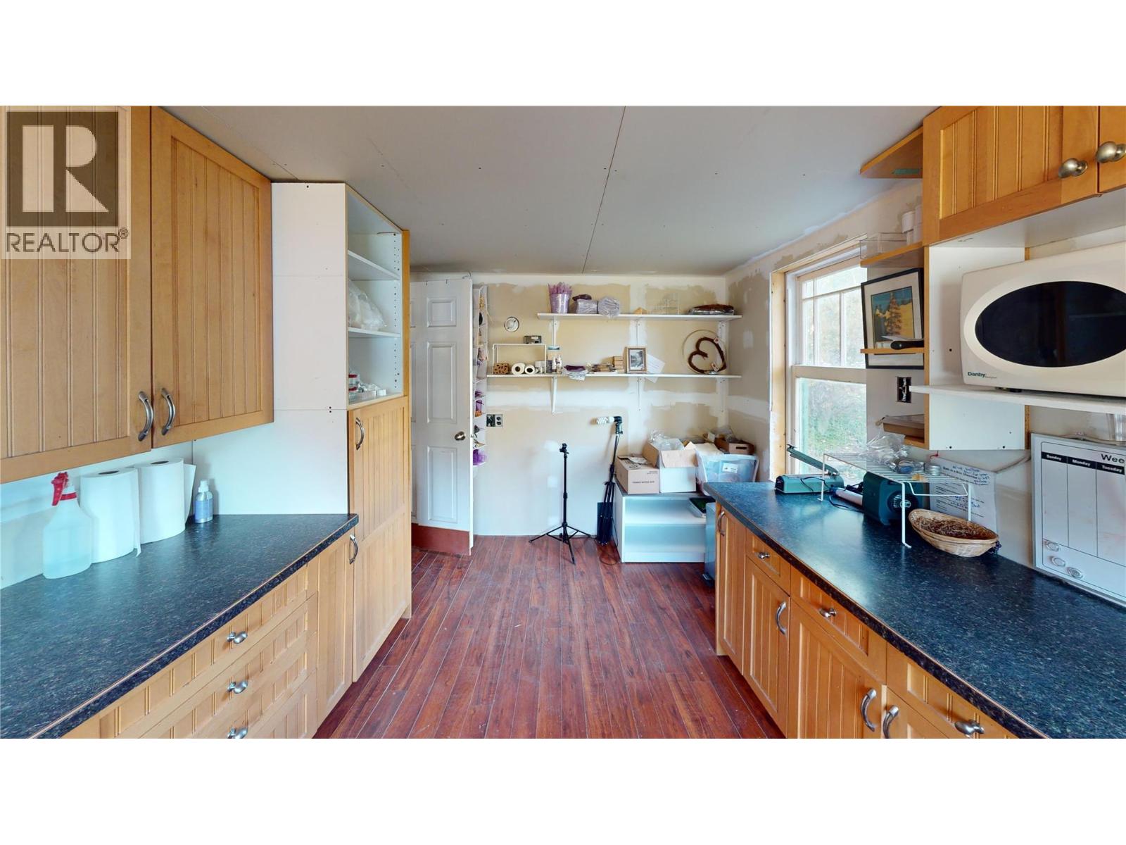 2340 3A Highway - 92