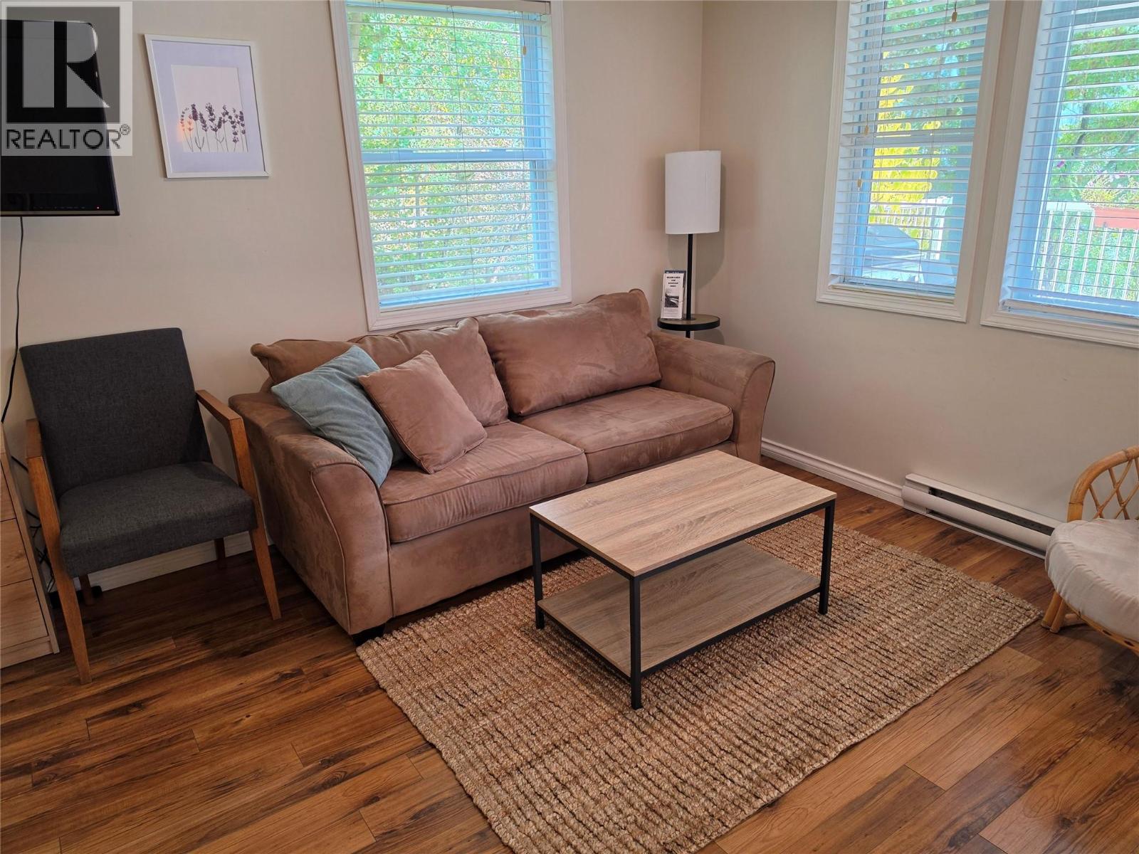 2340 3A Highway - 85