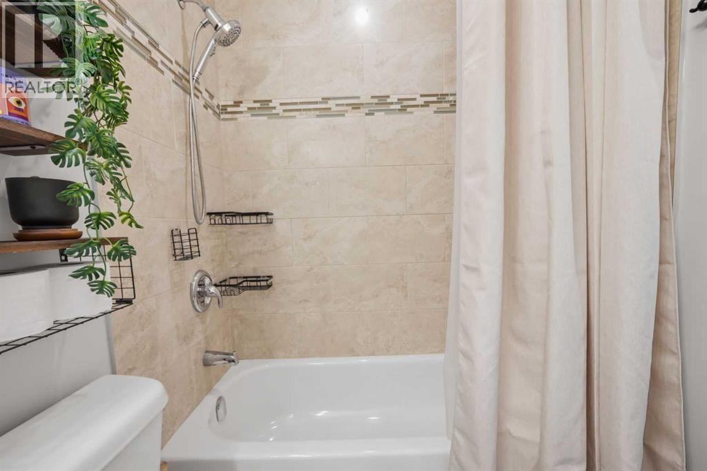 6624 Huntsbay Road NW, Calgary — photo 18
