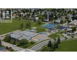 5835 28 Avenue Ne, Calgary, AB T1Y2E4 Photo 39