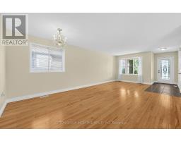 Recreational, Games room - 8 Lucas Avenue, Barrie, ON L4N9N1 Photo 7