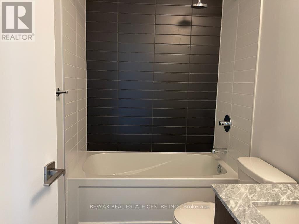 3021 - 4055 PARKSIDE VILLAGE DRIVE, Mississauga (Creditview) — photo 12