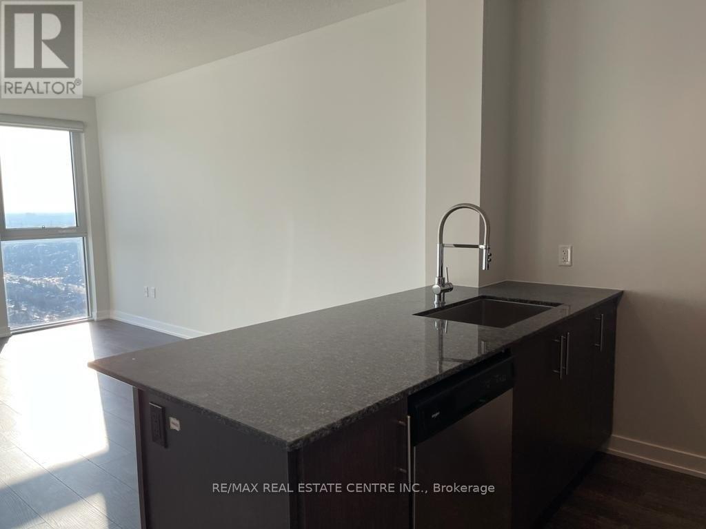 3021- 4055 Parkside Village Drive, Mississauga, ON photo 15