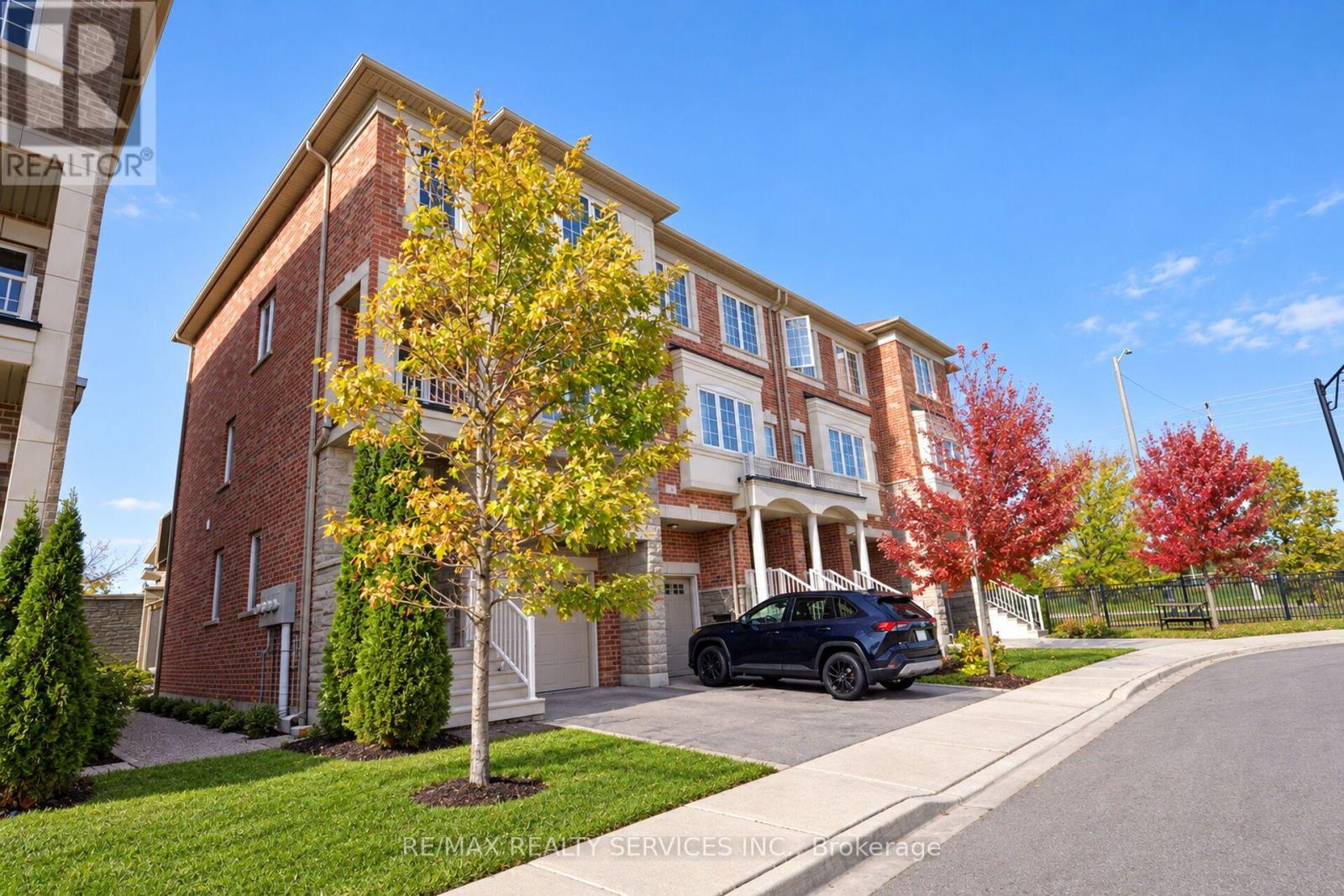 #111 12 CEDARLAND ROAD - 5