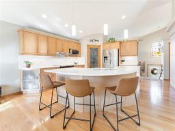Recreation room - 10 Midford Drive, East St Paul, MB R2E0M1 Photo 8