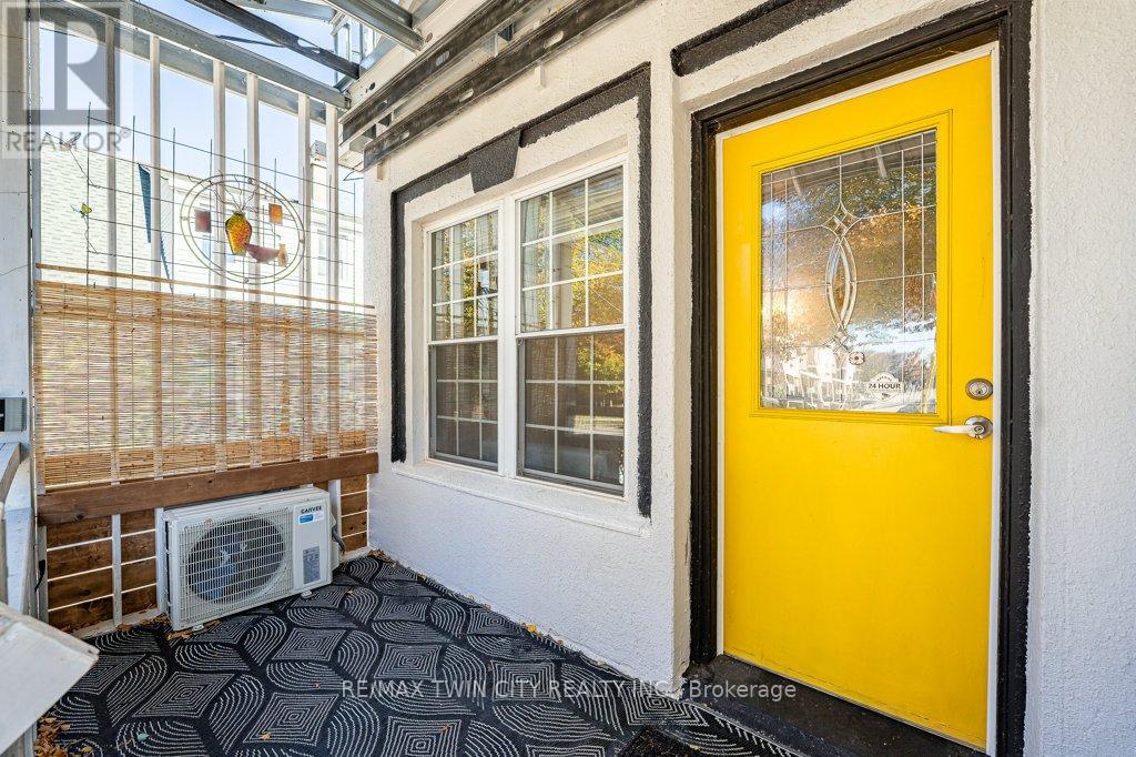 82 KEHL STREET — photo 3