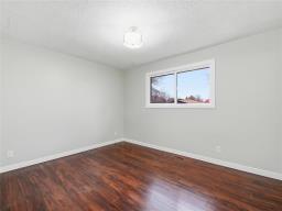 54 Herron Road, Winnipeg, MB R2P0S3 Photo 13