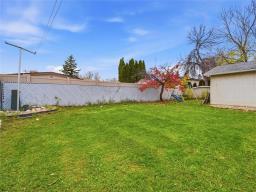 54 Herron Road, Winnipeg, MB R2P0S3 Photo 31