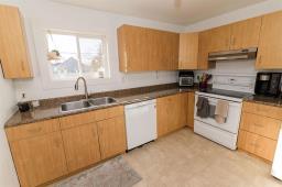 40 2nd Avenue Nw, Carman, MB R0G0J0 Photo 15