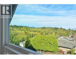 5825 Trail Avenue, Sechelt, BC V7Z0K5 Photo 23