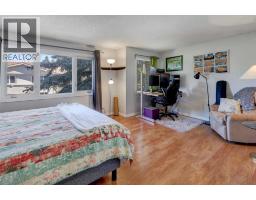 738 Queenston Terrace Se, Calgary, AB T2J6H6 Photo 19