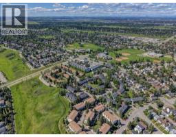 738 Queenston Terrace Se, Calgary, AB T2J6H6 Photo 41